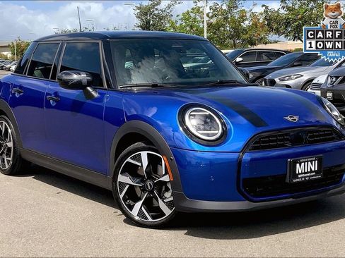Certified 2025 MINI Cooper 4-Door Hardtop FWD image 1