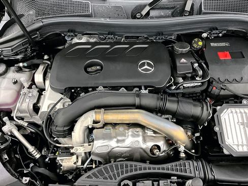 Used 2026 Mercedes-Benz GLA 250 image 16