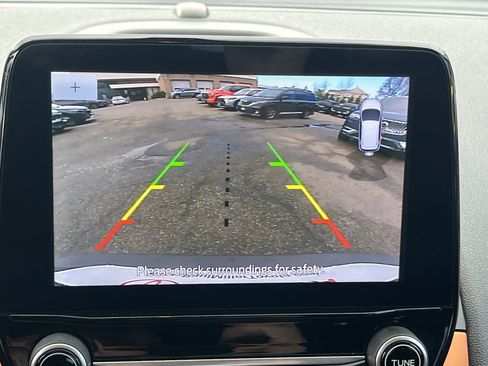 Used 2021 Ford EcoSport SE w/ SE Appearance Package image 27