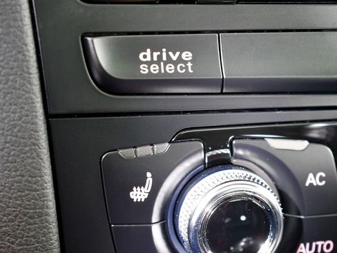 Used 2013 Audi RS 5 AWD/4WD image 38