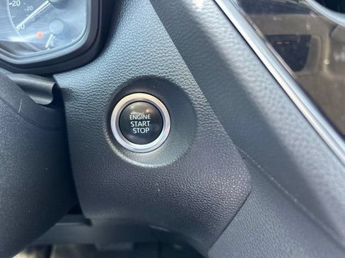 Used 2023 Toyota Corolla Cross LE AWD/4WD image 16