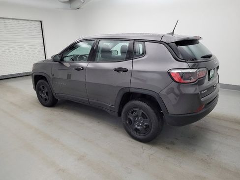 Used 2021 Jeep Compass Sport AWD/4WD image 3