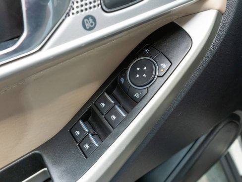 Used 2022 Ford Explorer Limited w/ Equipment Group 301A image 15