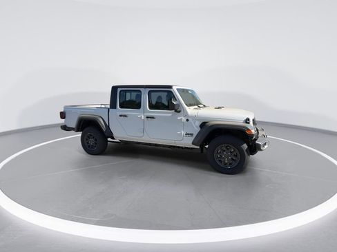 New 2026 Jeep Gladiator Sport AWD/4WD image 2