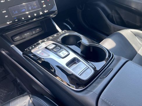 Certified 2023 Hyundai Tucson Limited AWD/4WD image 37