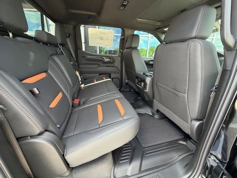 New 2026 GMC Sierra 1500 AT4 w/ AT4 Premium Package image 31