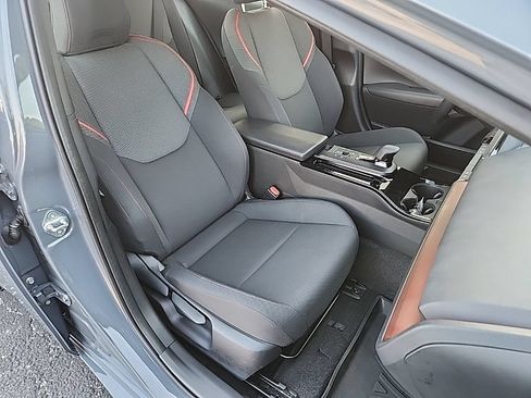 Used 2024 Toyota Prius Prime FWD image 36