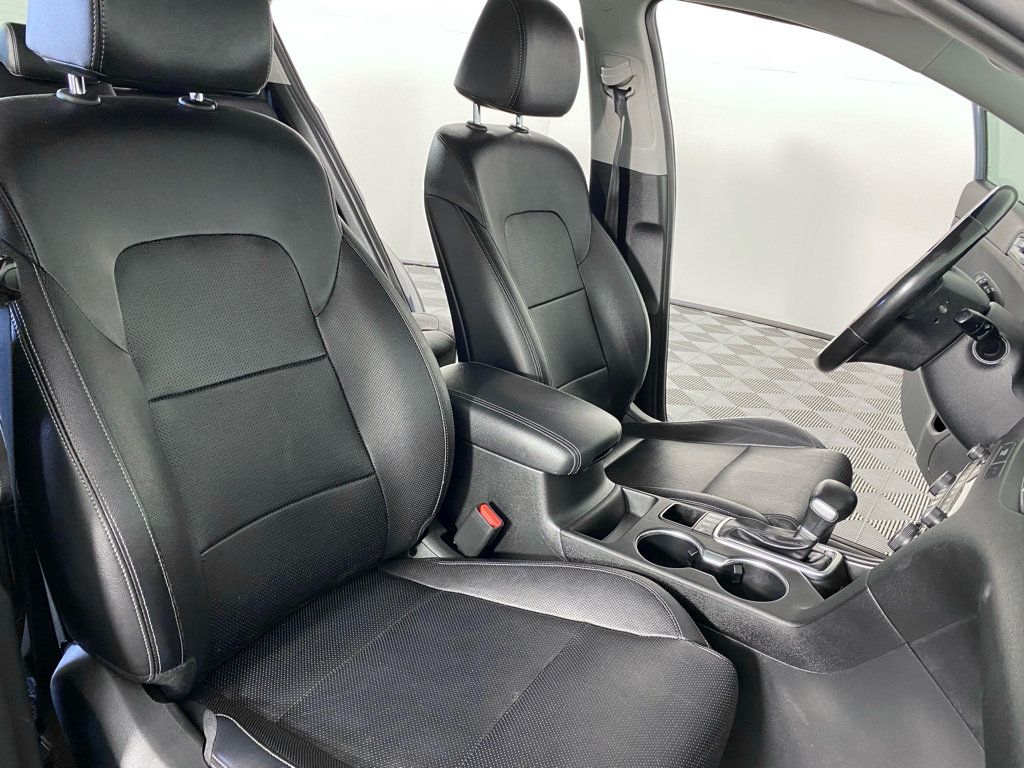 Used 2019 Kia Sportage EX w/ Option Group 040 AWD/4WD image 11