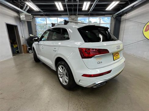 Used 2022 Audi Q5 2.0T Premium AWD/4WD image 3