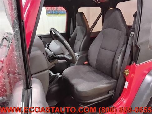 Used 2002 Jeep Wrangler X image 10