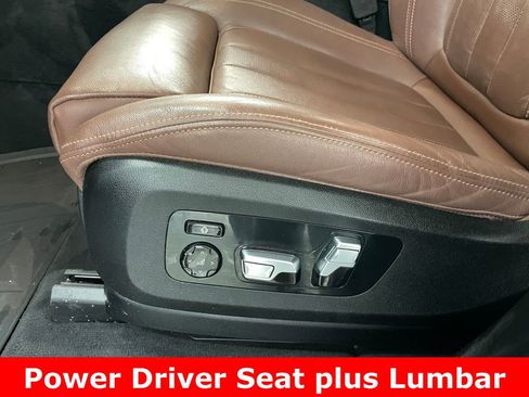 Used 2022 BMW X5 xDrive40i w/ M Sport Package image 11