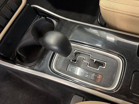 Used 2019 Mitsubishi Outlander SE AWD/4WD image 22