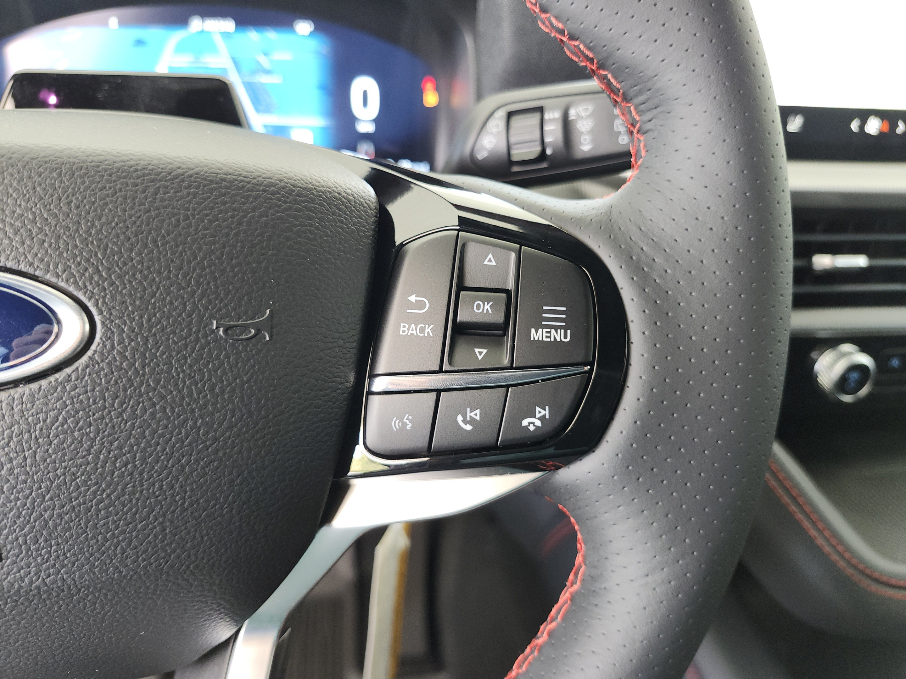 New 2026 Ford Explorer ST-Line w/ ST-Line Street Pack RWD image 15