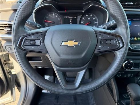Used 2023 Chevrolet TrailBlazer LT w/ Convenience Package image 15