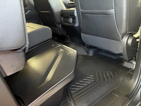 Used 2020 Chevrolet Silverado 1500 LT Trail Boss image 34