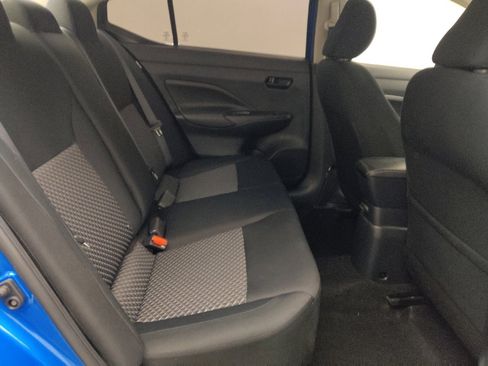 Used 2020 Nissan Versa S FWD image 19
