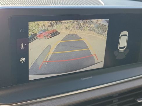 Used 2022 Kia Telluride EX w/ EX Premium Package image 32