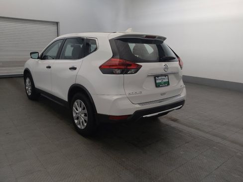 Used 2017 Nissan Rogue S AWD/4WD image 5