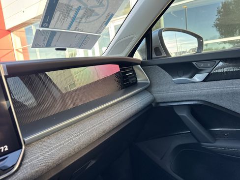 New 2026 Volkswagen Tiguan S image 24