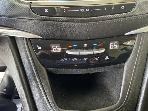 Used 2017 Cadillac XT5 Luxury w/ Driver Awareness Package FWD image 25