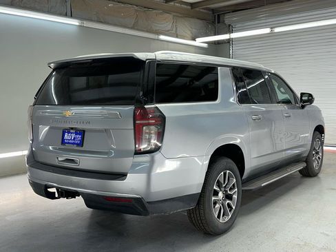 Used 2023 Chevrolet Suburban LS w/ Driver Alert Package RWD image 9