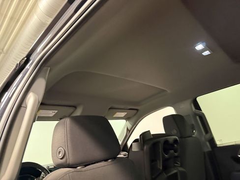 Used 2023 Chevrolet Silverado 1500 LT image 52