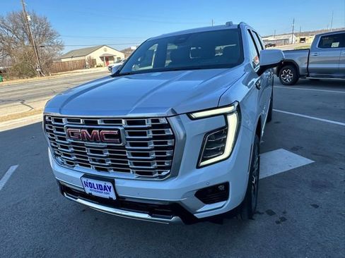 New 2026 GMC Yukon XL Denali w/ Sun & Power Step Package image 12