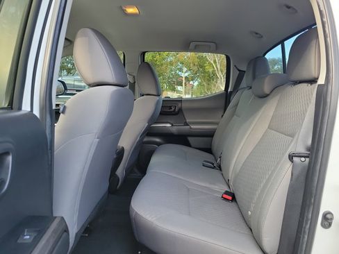 Used 2022 Toyota Tacoma SR5 image 13