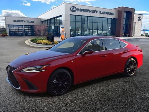 Used 2025 Lexus ES 300h F Sport w/ Accessory Package (Z1) image 1