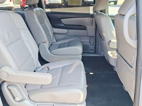 Used 2012 Honda Odyssey EX-L image 12