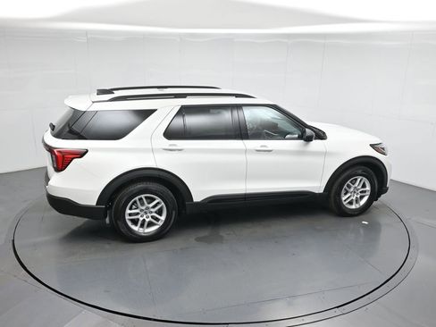 New 2026 Ford Explorer Active RWD image 40