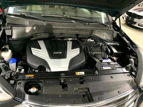 Used 2015 Hyundai Santa Fe Limited image 50