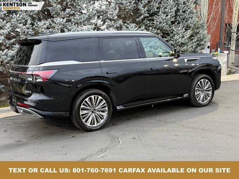 Used 2025 INFINITI QX80 Sensory image 8