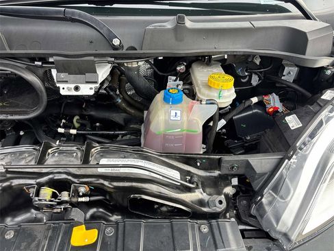 Used 2023 RAM ProMaster 2500 image 10