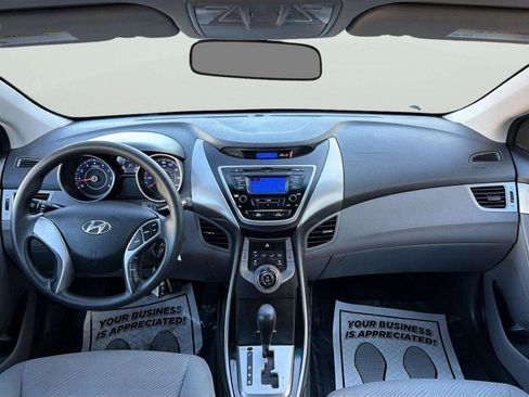 Used 2013 Hyundai Elantra GLS FWD image 17