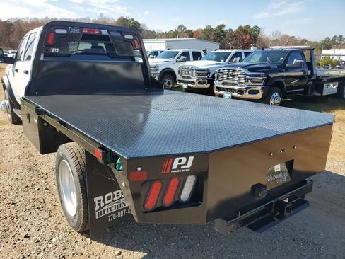 New 2025 RAM 4500 Tradesman image 9