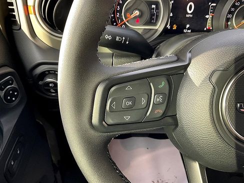 New 2026 Jeep Gladiator Mojave image 30