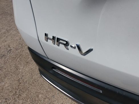 Used 2023 Honda HR-V Sport image 10