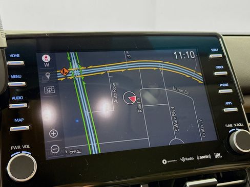 Used 2019 Toyota Avalon Limited image 14