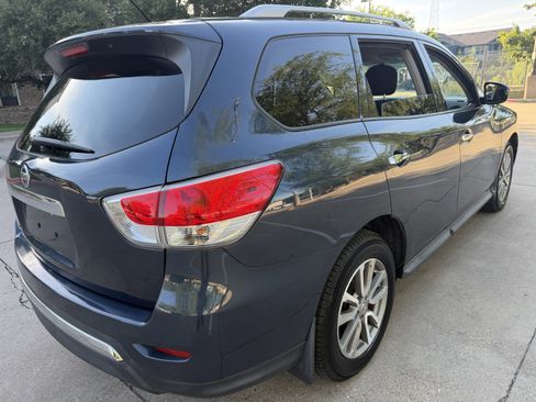 Used 2016 Nissan Pathfinder S FWD image 7