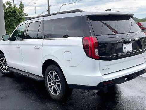 Certified 2025 Ford Expedition Max Active AWD/4WD image 3