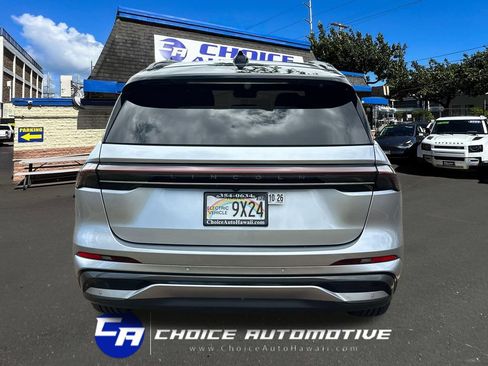 Used 2024 Lincoln Nautilus Reserve w/ Equipment Group 202A AWD/4WD image 7