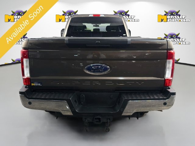 Used 2017 Ford F250 XLT w/ XLT Value Package AWD/4WD image 6