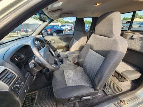 Used 2010 GMC Canyon SLE RWD image 29