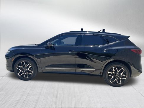 Used 2023 Chevrolet Blazer RS w/ Driver Confidence II Package FWD image 4