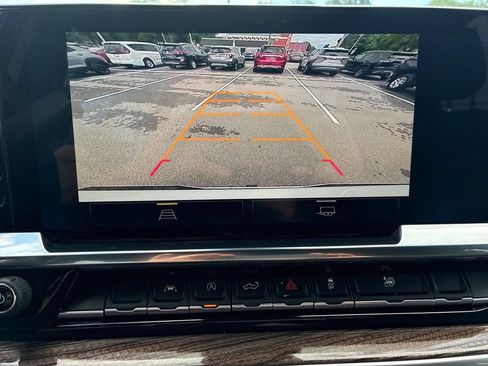 Used 2026 Chevrolet Silverado 1500 RST AWD/4WD image 19