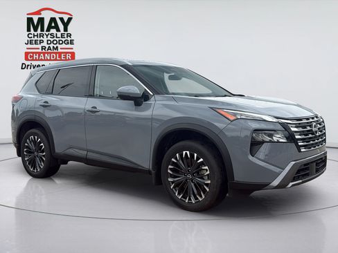 Used 2025 Nissan Rogue SL w/ Tech Package FWD image 1