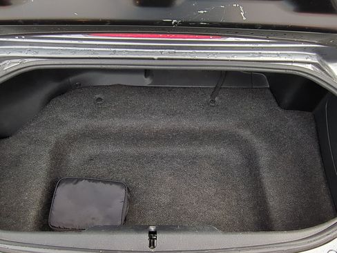 Used 2015 MAZDA MX-5 Miata Sport image 23