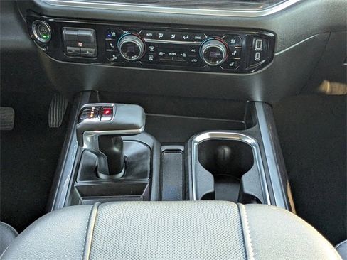 Used 2025 Chevrolet Silverado 1500 LTZ image 15