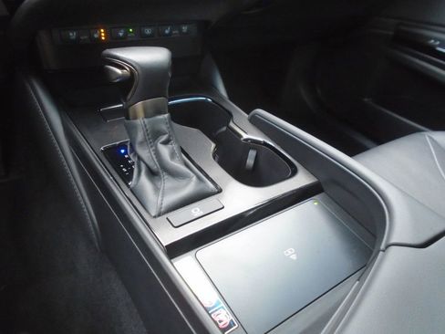 Used 2023 Lexus ES 350 Ultra Luxury image 24